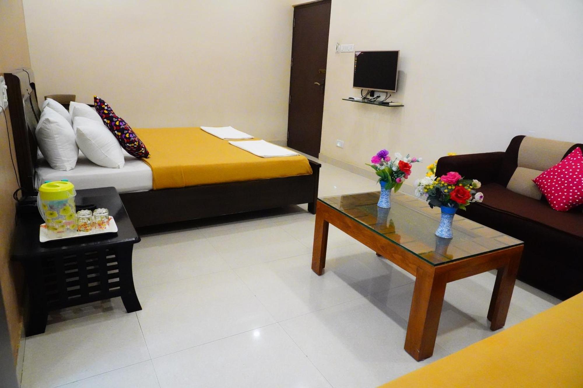 Vinayagam Residency Hotel Arcot Exterior foto